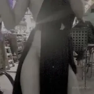 Yes nothing under the dress