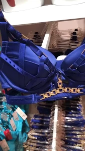 Tip me so i can by some new lingerie also subscribe to my vip account