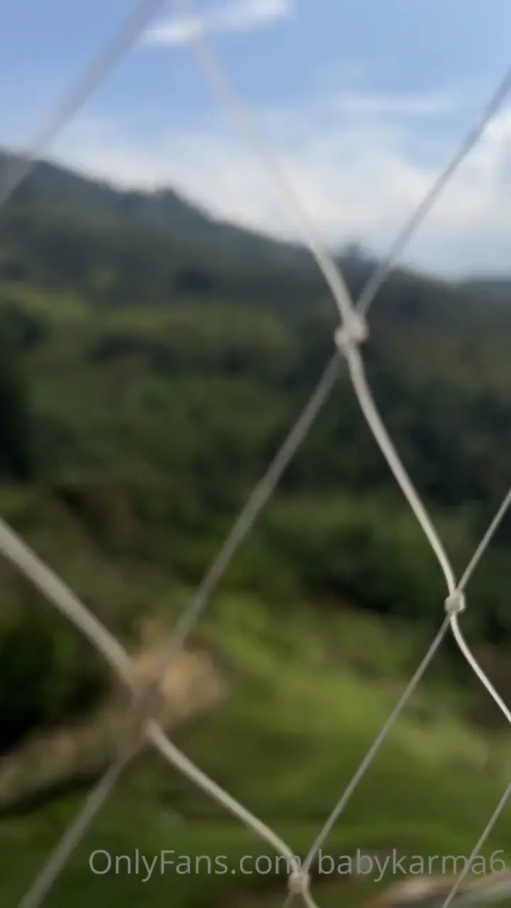 Hello dear i wish you the best friday i show here my morning sunny day 