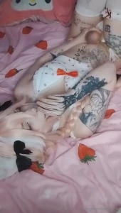 Enjoy another little video from my strawberry catboy astolfo shooting