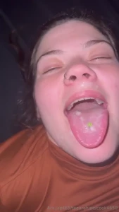 Daddy my face is getting covered in cum for u