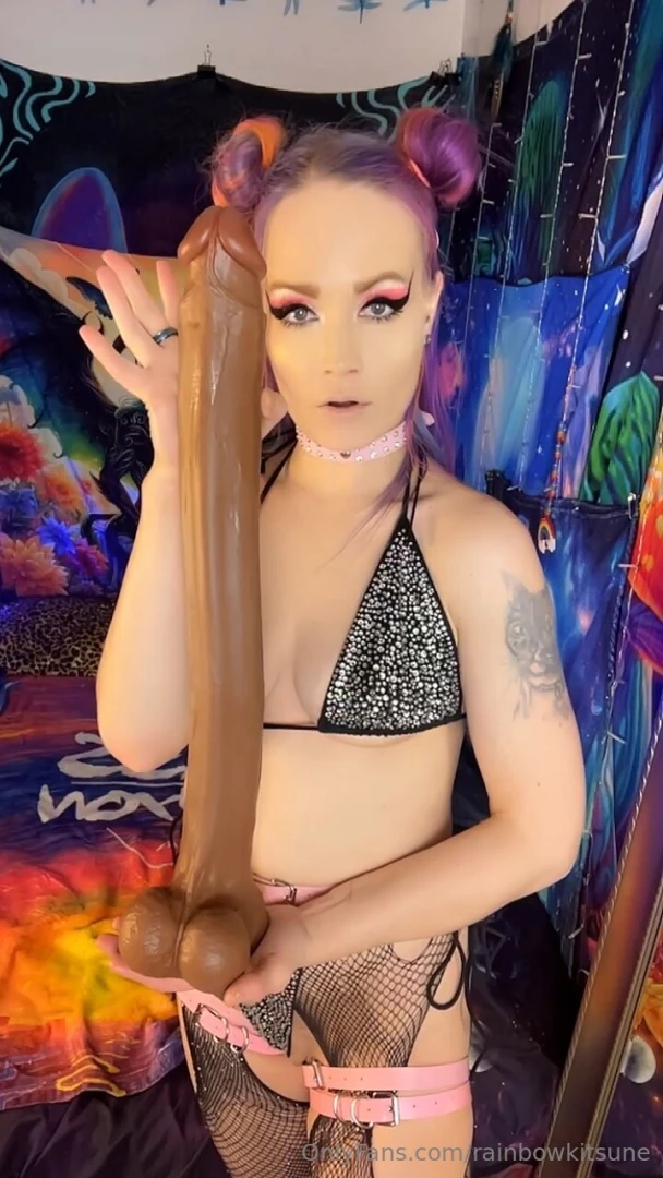 Unboxing a veryyy large addition to my arsenal i m definitely gonna 