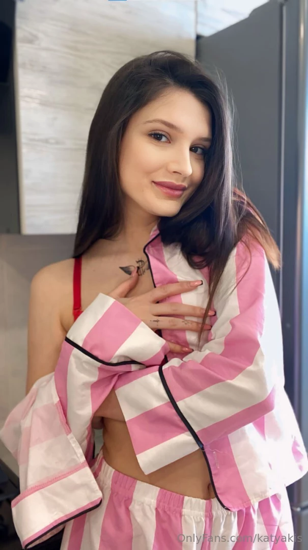 My friend violla_smith created a page and wants to have some fun while part 524 