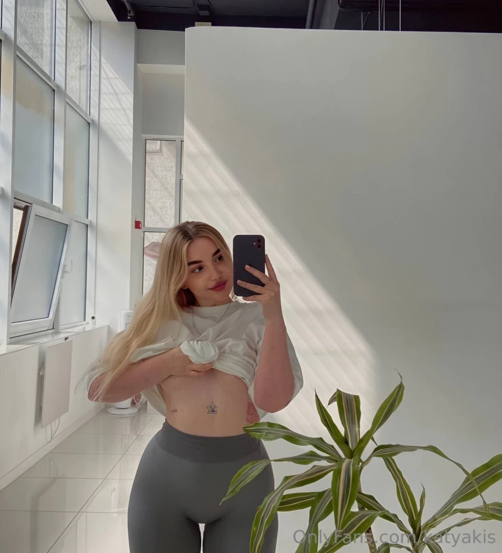 Don t miss olyaseyx today my content for you with a particularly sweet part 80 