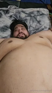Being so fat even a simple thing like getting put of bed can be