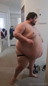 Home sweet home all moved in just need to tidy up and get rid of a few