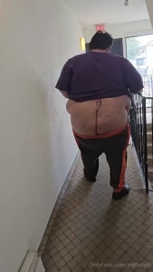 Here s some little vids i made in mynew apartment building might make