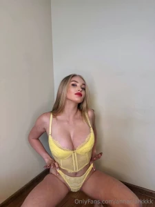 You will be addicted to me honey