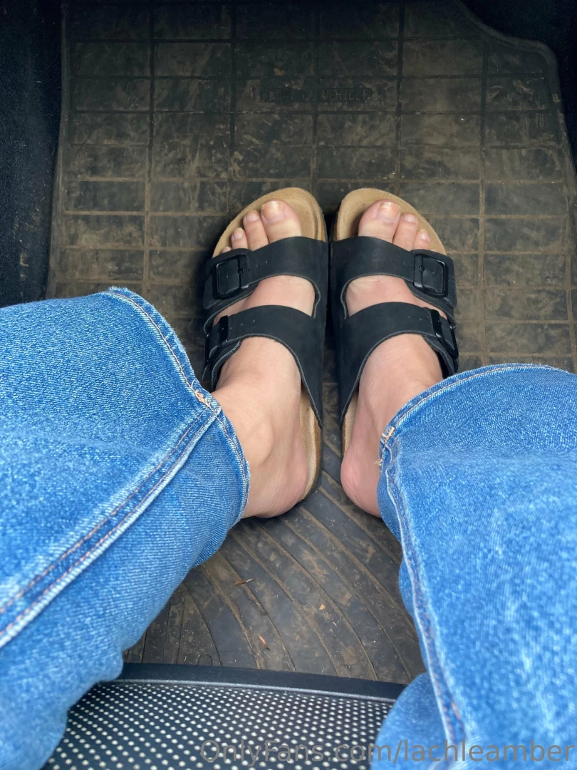 Pedicure day thanks to a very lovely foot boy 