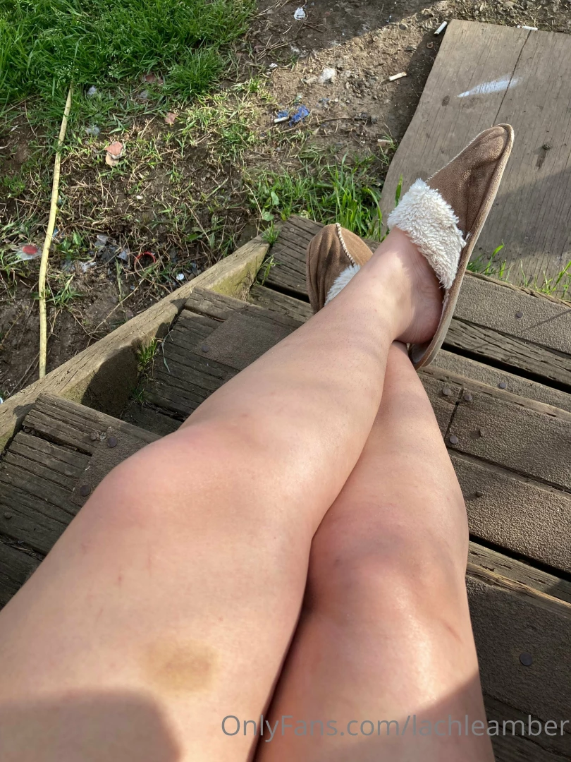 I m glad the sun is out i may need to retire these smelly old slippers 