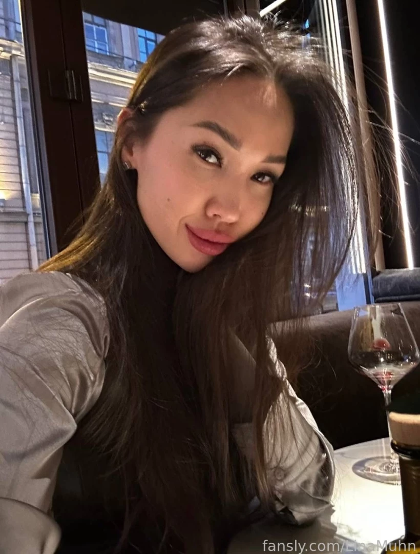 Yeah i usually stare at people i like even in cafes asian longhair 