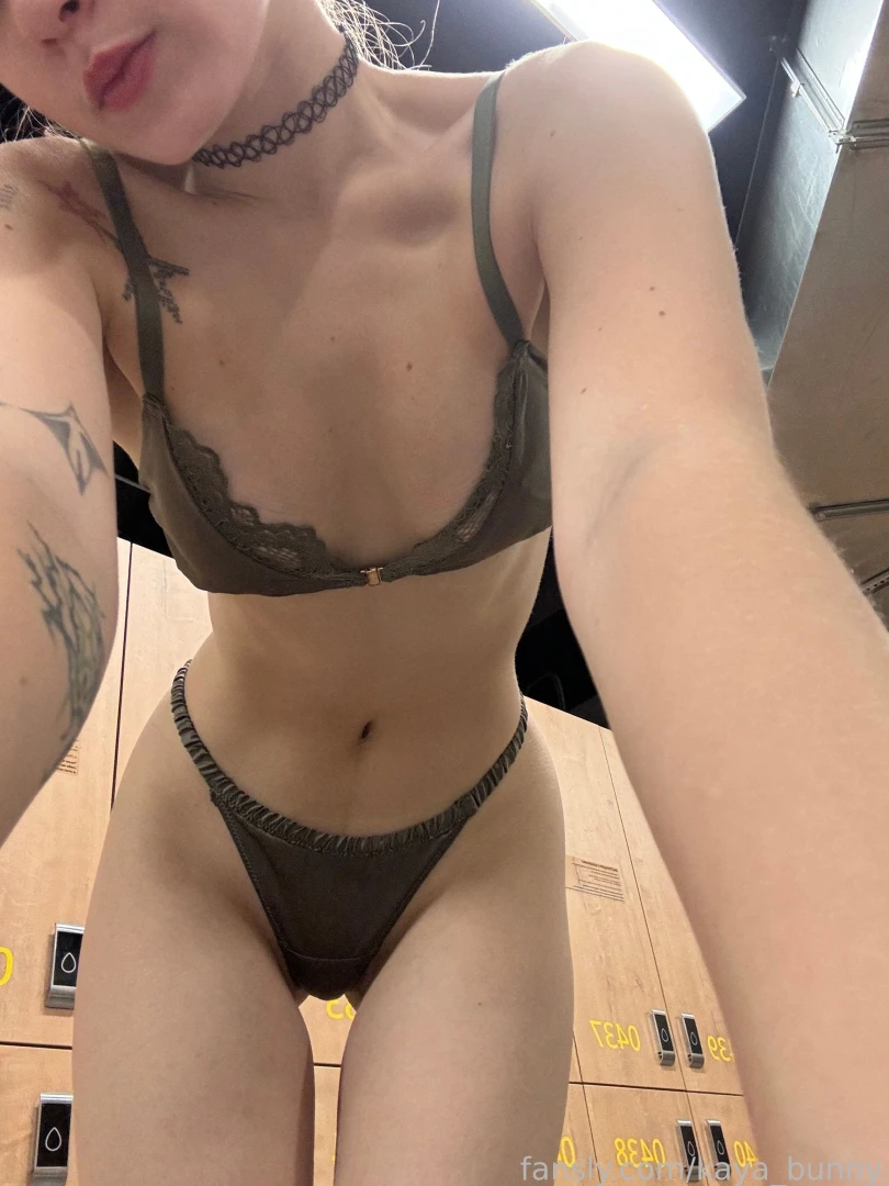 Do you think other girls envy my body when we change in the same 