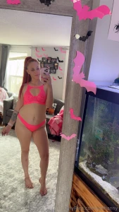 Pink vibes and holiday tides are you ready to unwrap my festive side