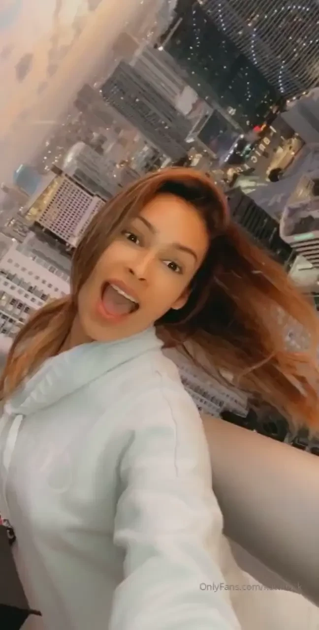 Full video of bird shitting on my face 