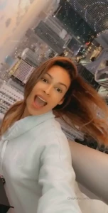 Full video of bird shitting on my face