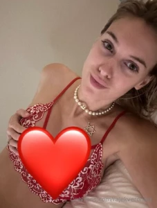 In mood to have some funnnn tell me how you like text me