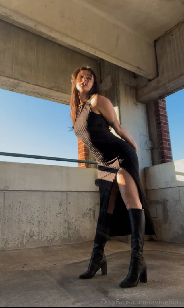 Did you know my exclusive page is on sale for the next 50 subs get 30 part 1 