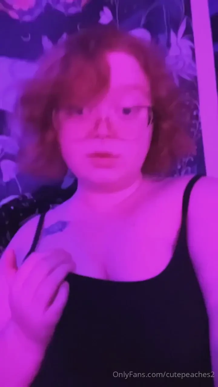 I just wanna love someone who calls me baby 