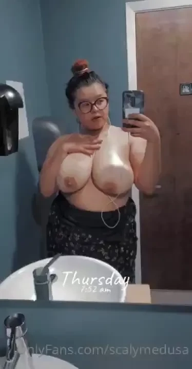 Back from vacation but still cock hungry lt 3 