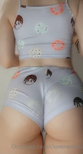 Wanna cream in my donut