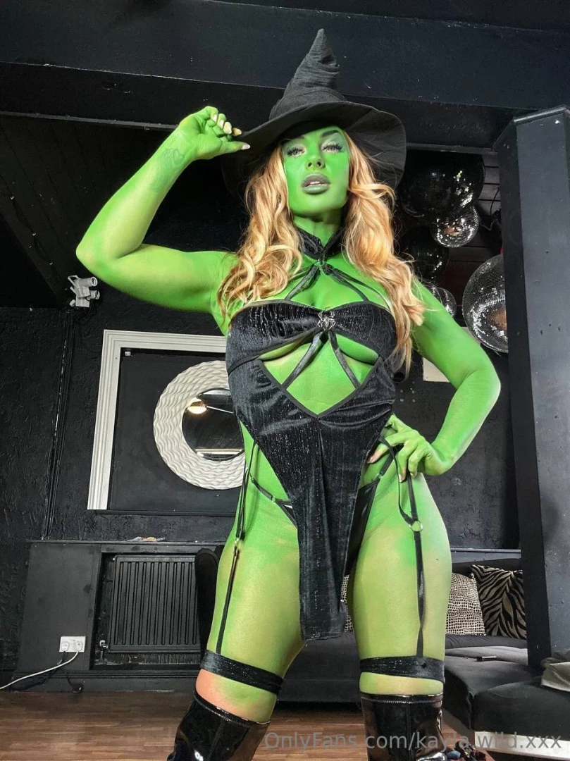 Showing off my wicked side over on kayla wild 