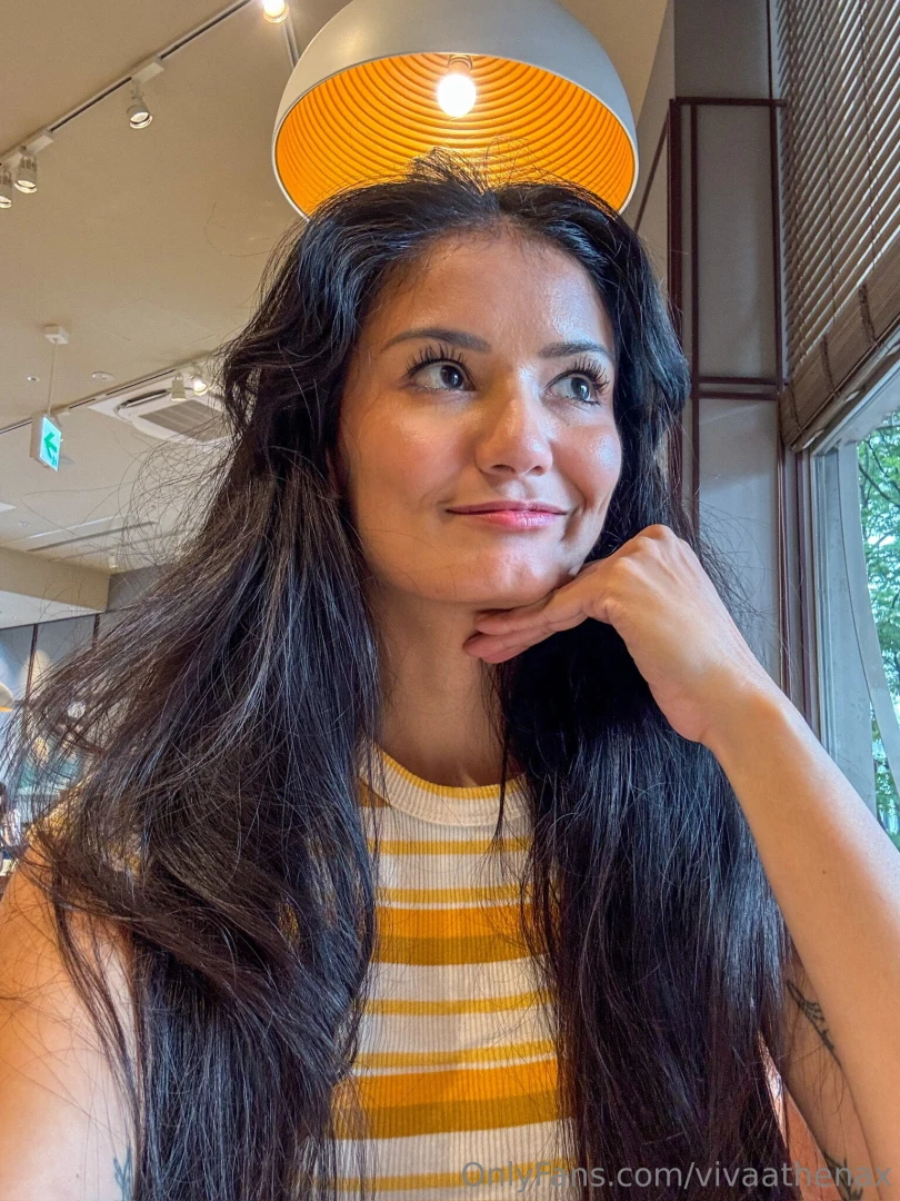 Pov you wish this was your screen every morning 