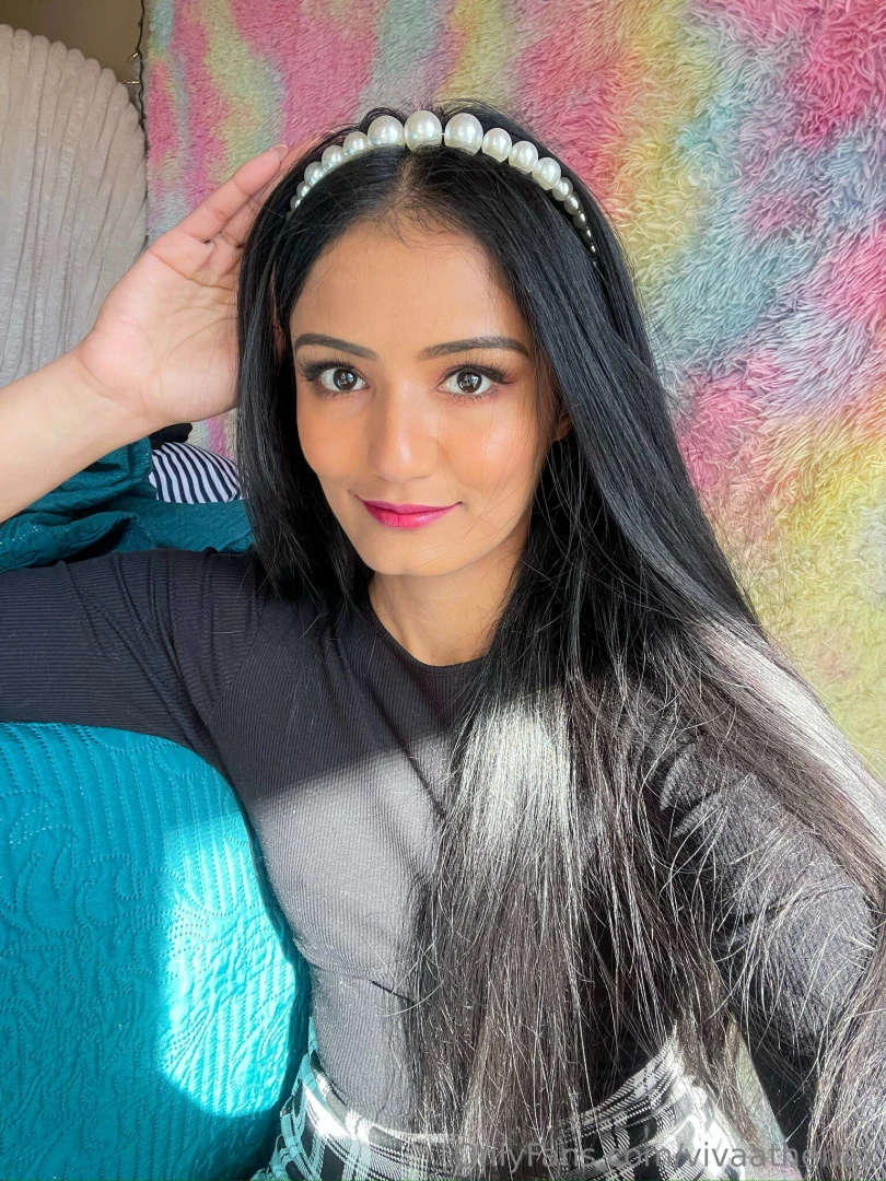 Selfie or temptation you decide 