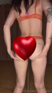 Wanna see the uncensored video check my vip jasmine sapphire vip