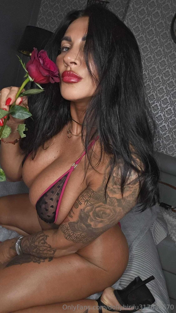 Valentines is upon us how about a hot custom or live video session to 