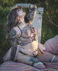 New content coming to my vip page gothicrose99 also new videos coming