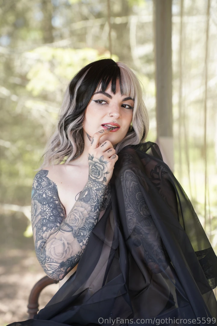 Exclusive content awaits join now gothicrose99 