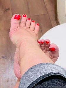 Tasty toesday yesss they are red again
