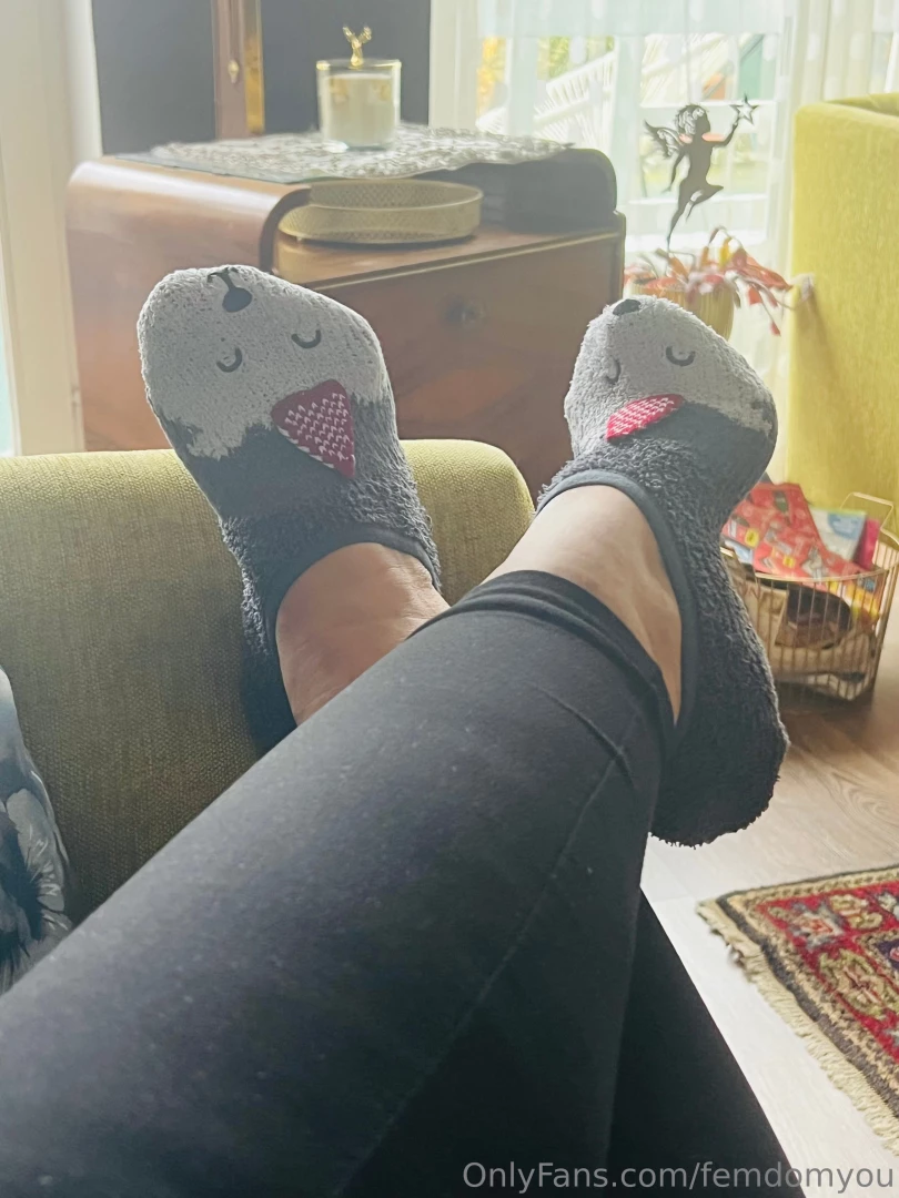 If you like sweaty and smelly feet honey bunny this is your offer my 