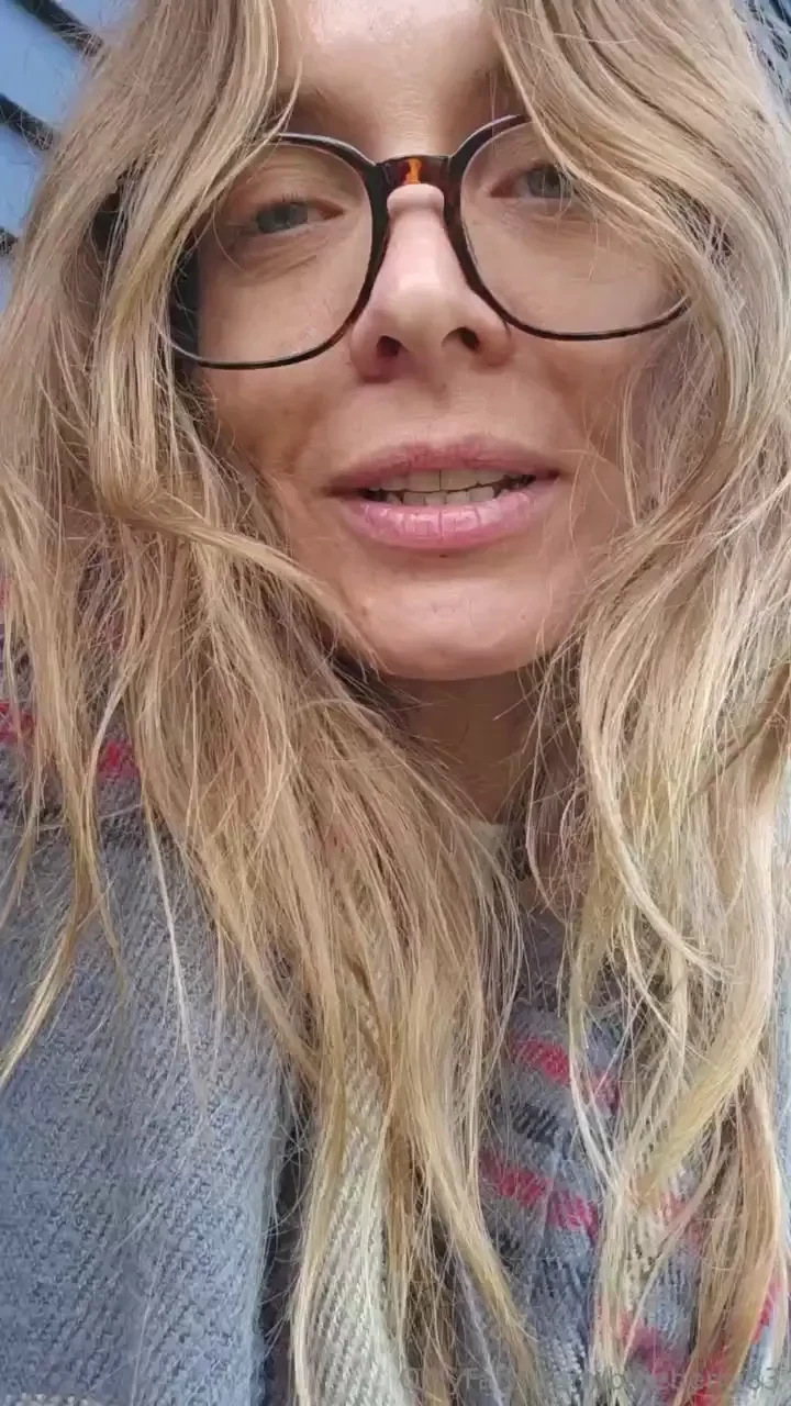 In case you missed it 669 fans on my other page has risen to over 700 