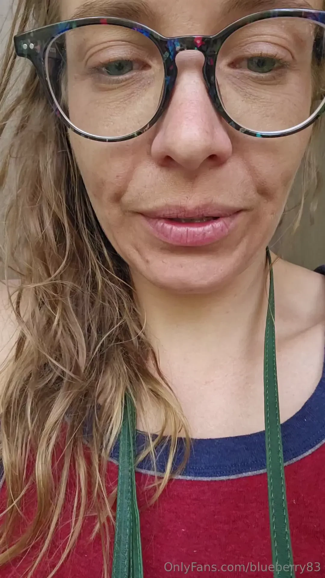 I fucking hurt myself at work and i guess it s forbidden to show you 