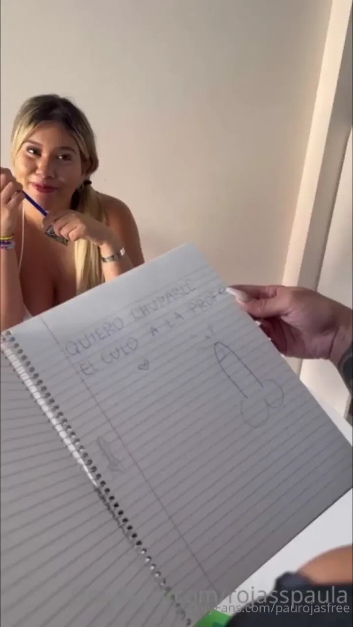 Garchando enla clase de ingles estando con mi amiga durante la clase 