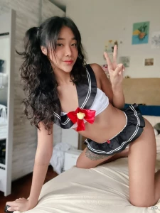 Do you love it when i wear nothing underneath p