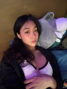 If you re bored too come chat with me part 1