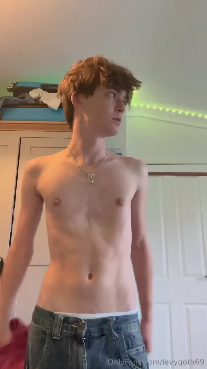 I m so horny after college 