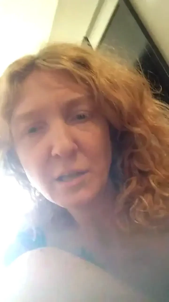 Yay i figured it out i m such a cave women some times 