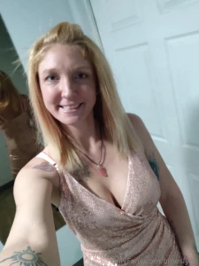 I am absolutely loving this dress that a wonderful fan got me i m part 3