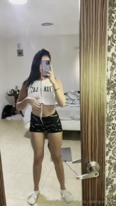 I like to look at myself in the mirror part 1