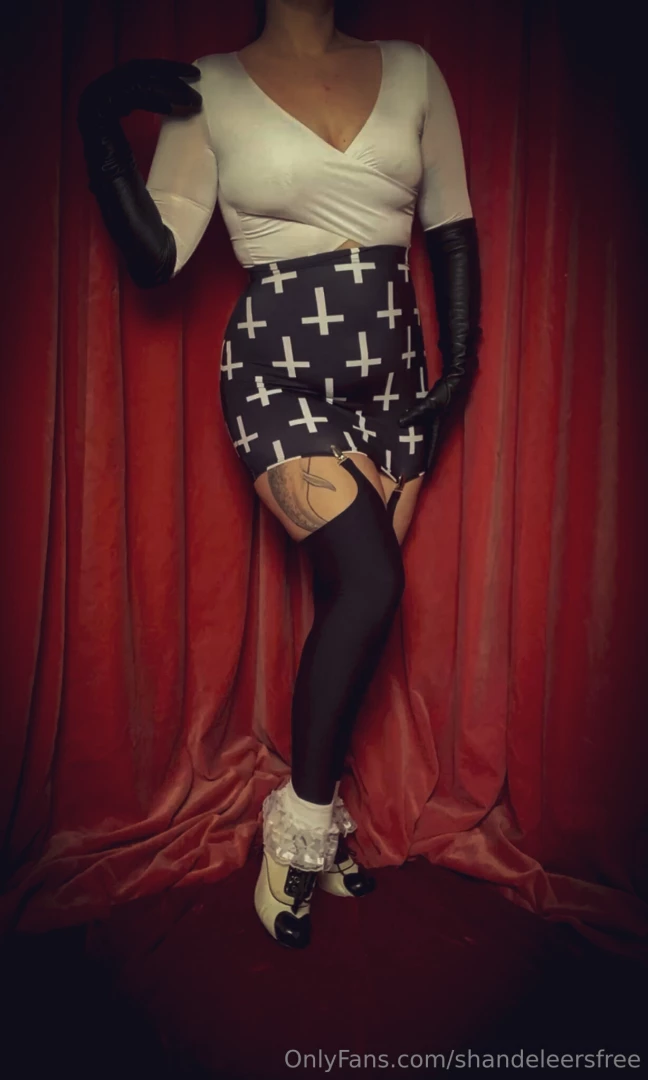 Midweek ass worship get in on so much more rump fun on the paid feed part 2 