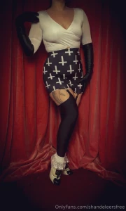 Midweek ass worship get in on so much more rump fun on the paid feed part 2