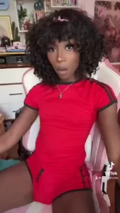 I m feeling a little lonely come keep me company