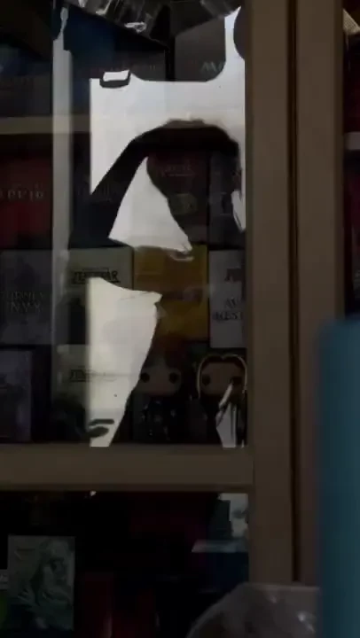 I catch you looking at me in the reflection while i m getting ready so 