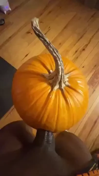Gettin into the fall spirit in ways you never imagined perfect for 