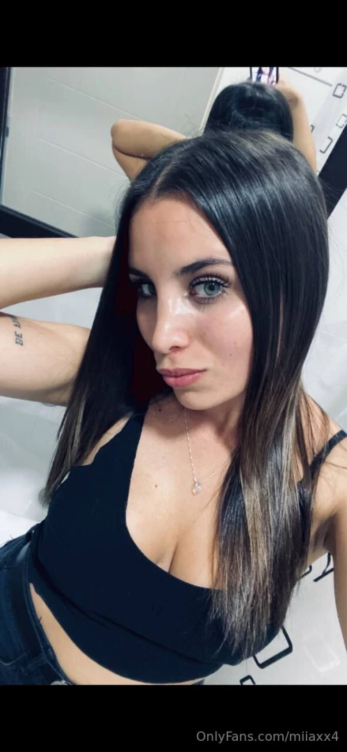 Blondegirl022 blondegirl022 hi baby do u want to play i m here to 