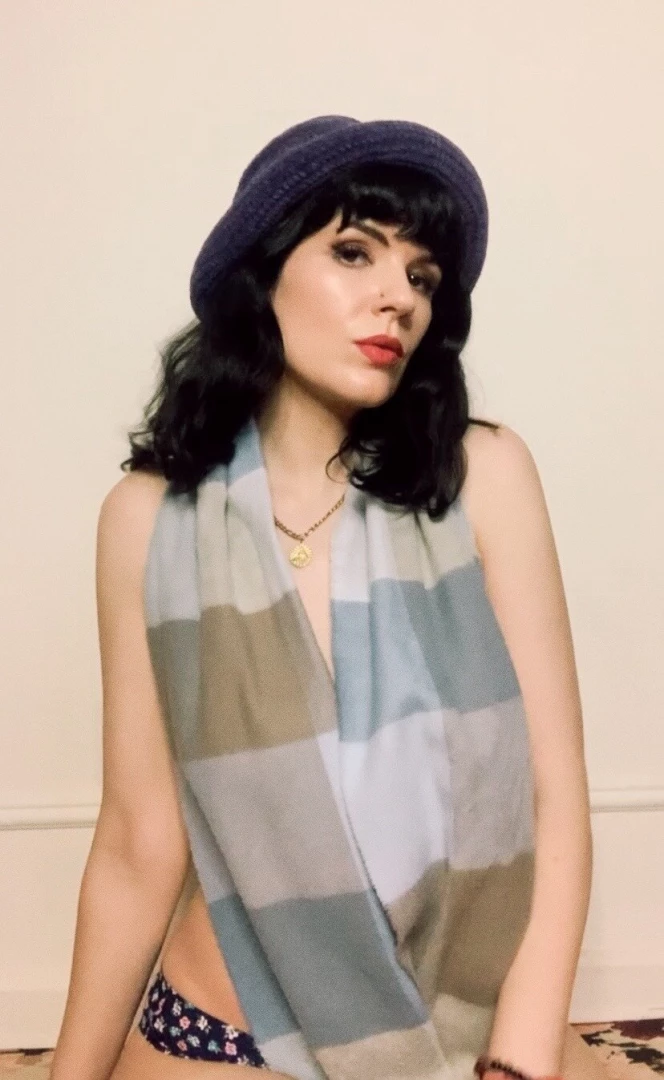 I want to be inside your darkest everything - frida kahlo 