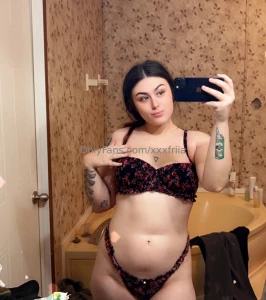 3 subscription sale running now on my no ppv page with 400 media